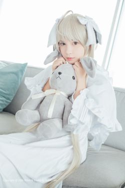 玩弄少妇高耸白嫩的乳峰A片小说